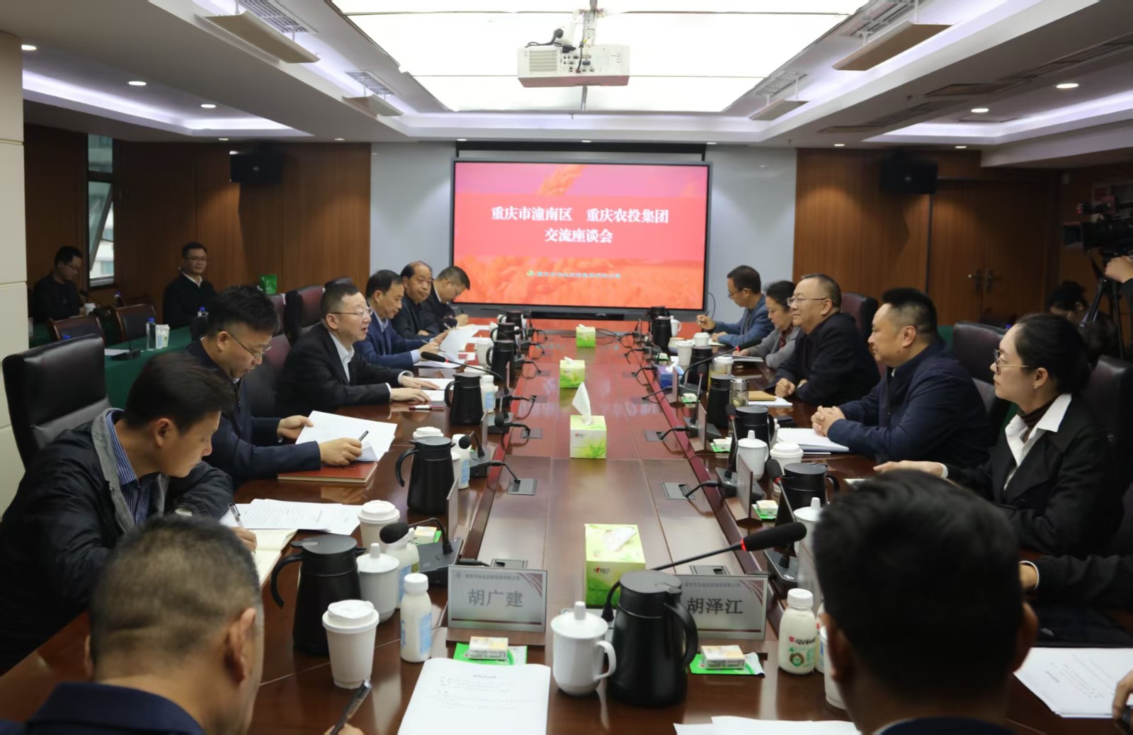 1761811113379602.jpg 2e915a3832e3da692950f9fa448a26de图片剪裁.jpg